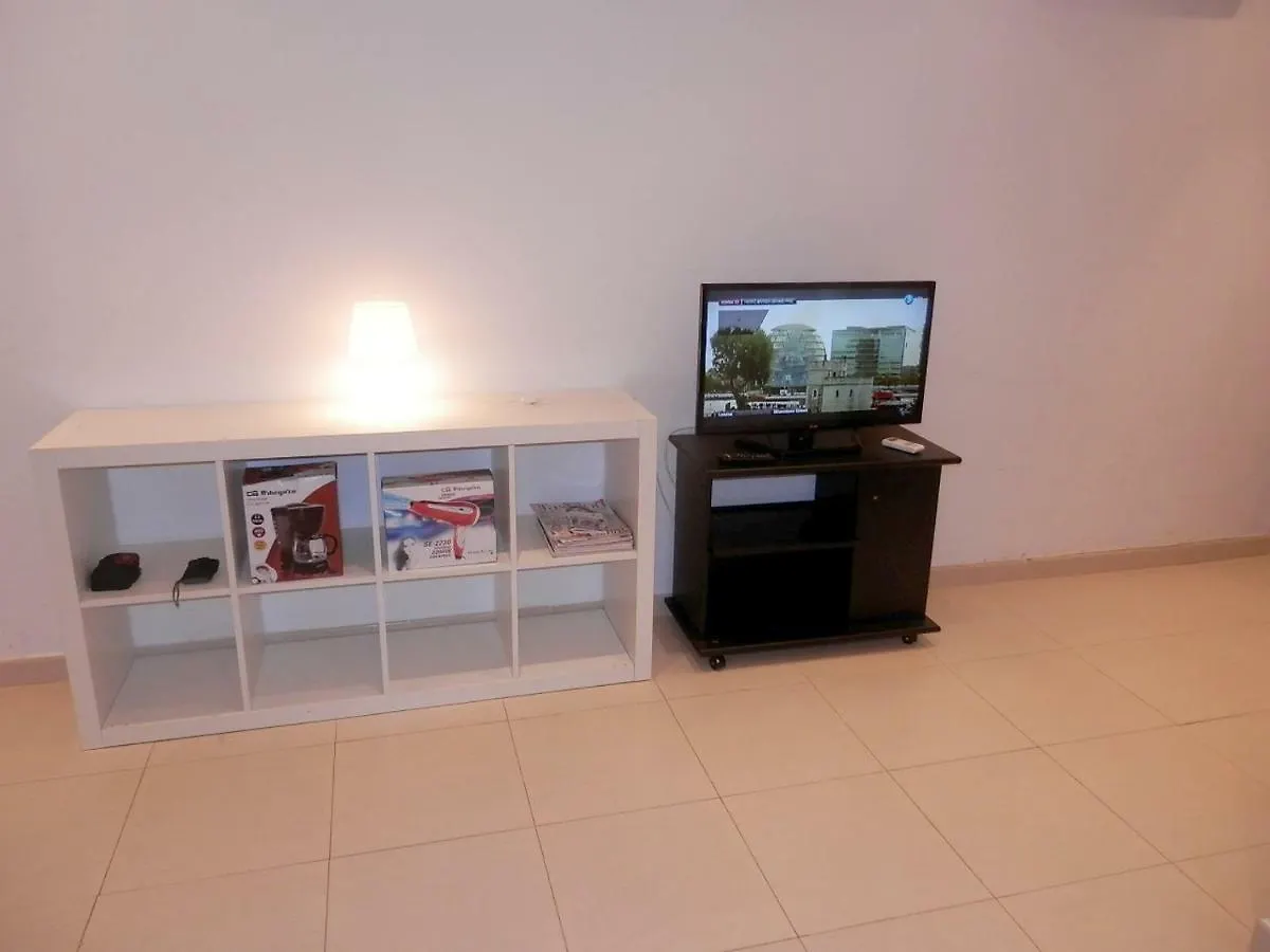 Apartamento A 17 M. De La Playa سان أنتوني دي كالونخي