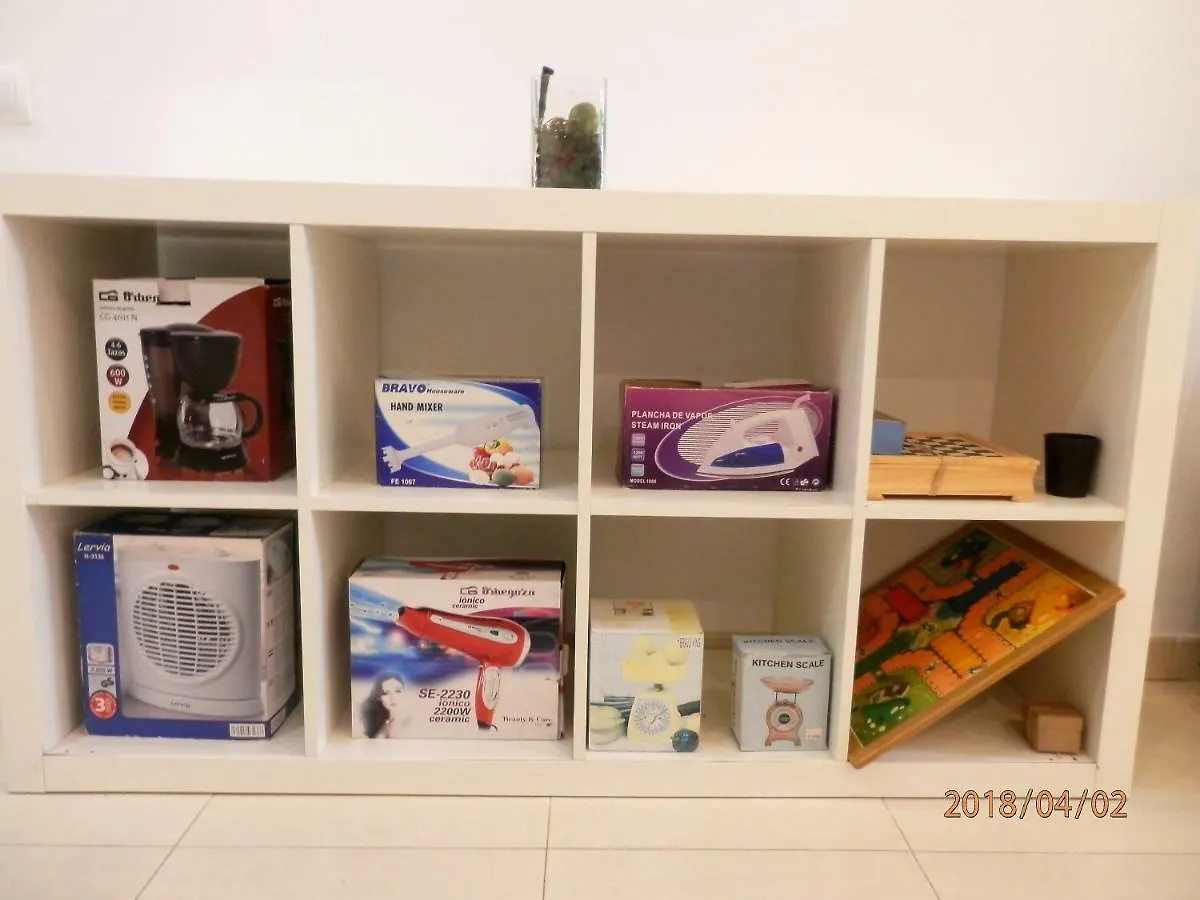Apartamento A 17 M. De La Playa سان أنتوني دي كالونخي شقة